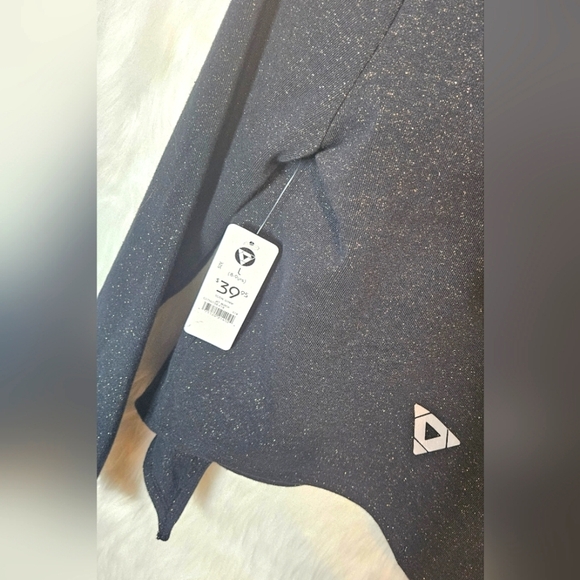 Spirit of Movement Girls Dance Wrap - Picture 4 of 6